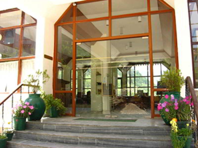 Hotel Snowcrests Manor Manāli Buitenkant foto